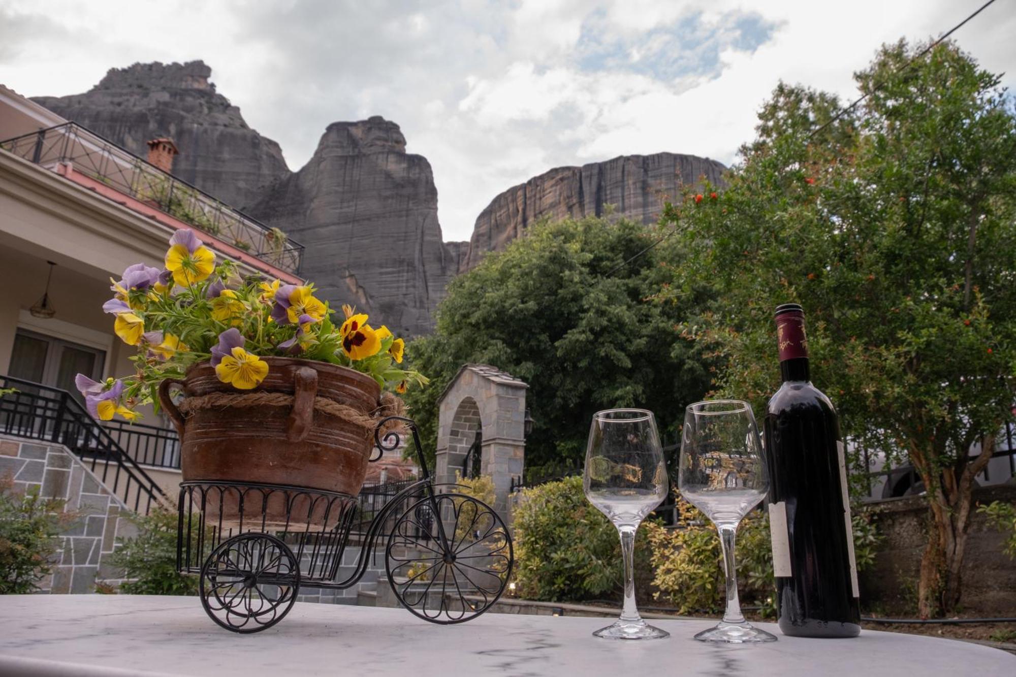Chara'S Luxury Home Kalampáka Dış mekan fotoğraf