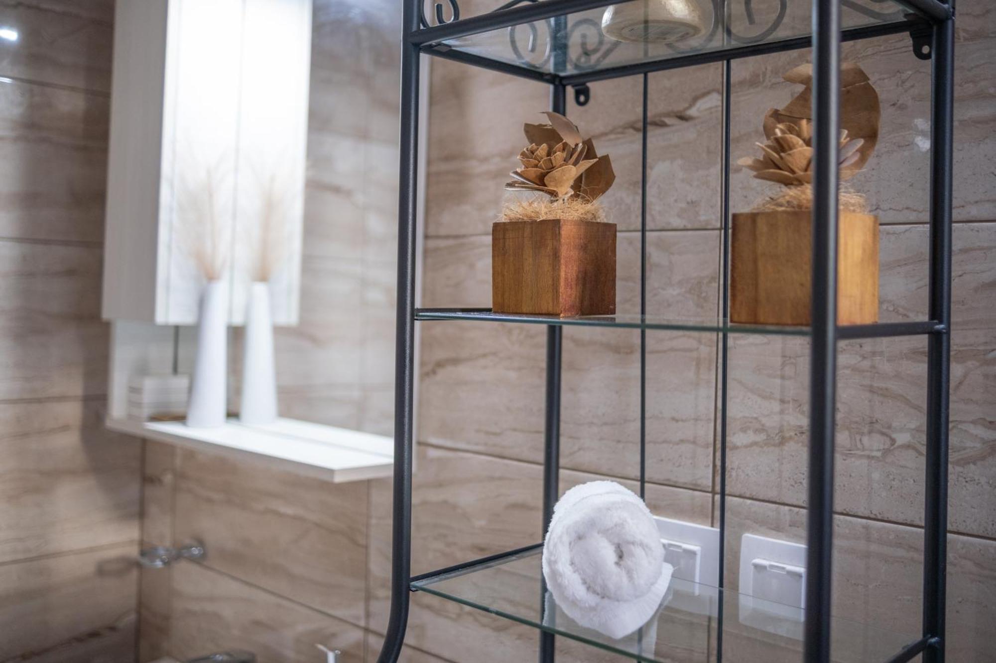 Chara'S Luxury Home Kalampáka Dış mekan fotoğraf