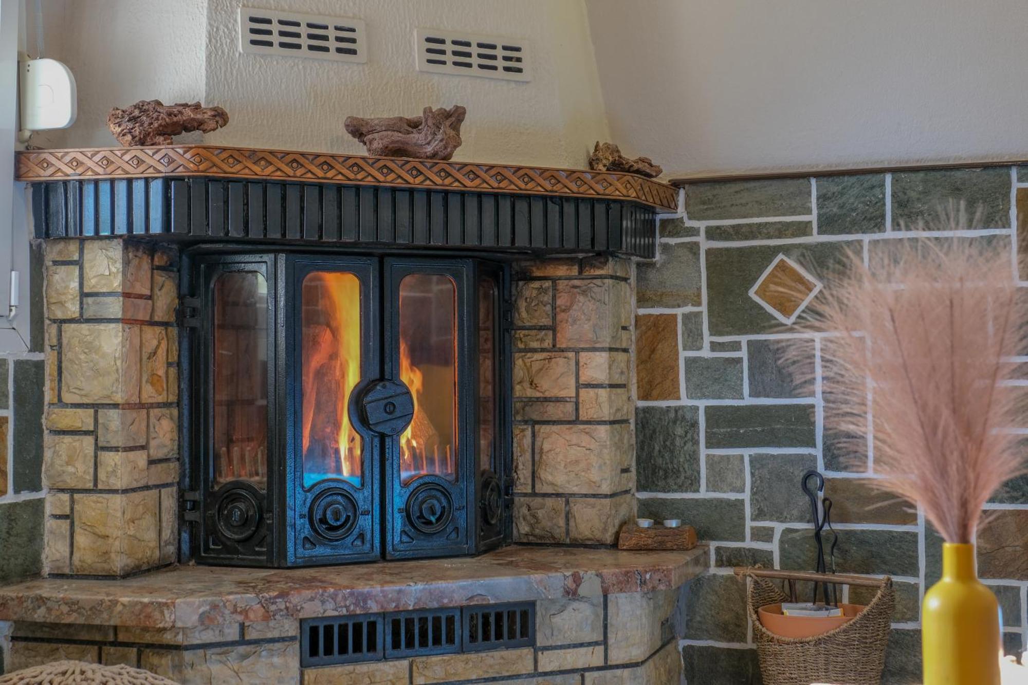 Chara'S Luxury Home Kalampáka Dış mekan fotoğraf