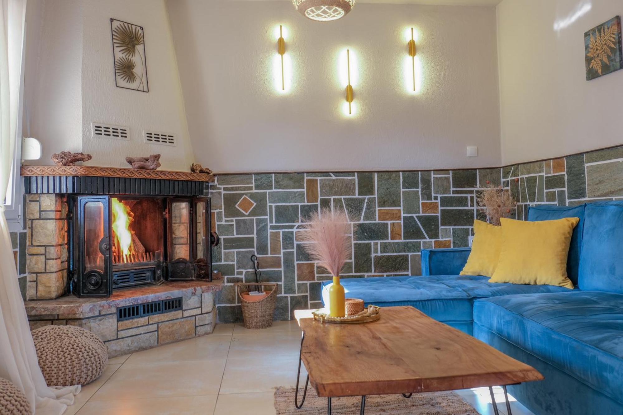 Chara'S Luxury Home Kalampáka Dış mekan fotoğraf